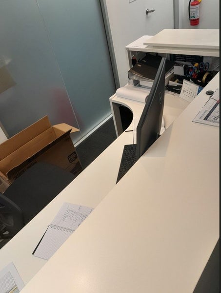 L Shaped Reception Desk with LED Lighting64272714325377111