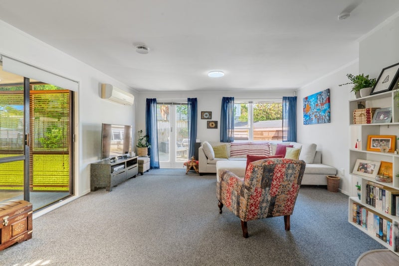 Highly Motivated Owners-Opportunity Awaits !64272891182210113