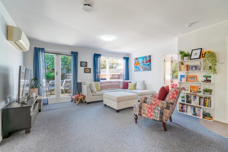 Highly Motivated Owners-Opportunity Awaits !64272891182210114