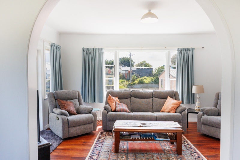 Ideal first home or investment64274093906563114