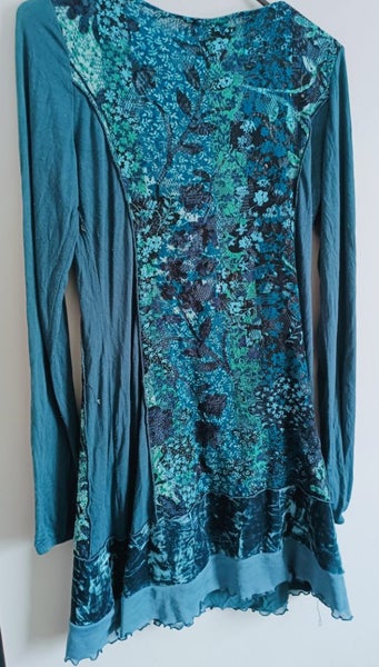 $1NR HEINE AWESOME DRES OR T0P SIZE 12 Carousel 2