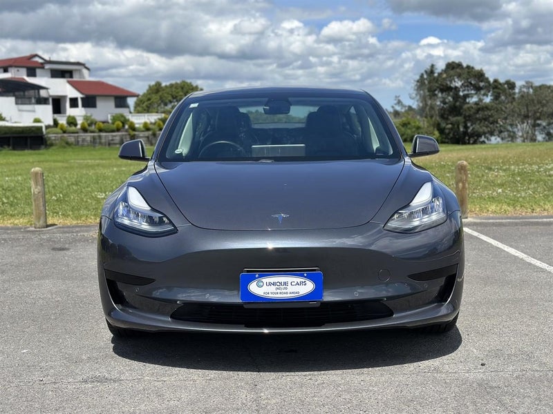 2020 Tesla Model 3 Standard Range Plus Facelift64273562741122113