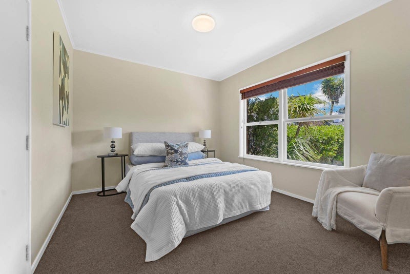 Step Into Effortless Living64350845080450114