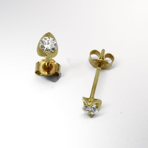 $1,600 18CT YG 0.250CT (TDW) DIAMOND EARRINGS #B18189783-2 Carousel 1