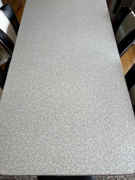 Retro Dining Table and Chairs64273713080066112