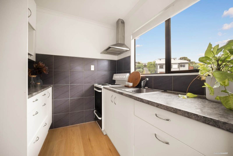 Solid, Spacious & Full of Heart!64274094142721112