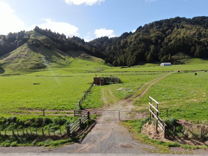 28 Hectares – Grazing and Supplement64274094518147113