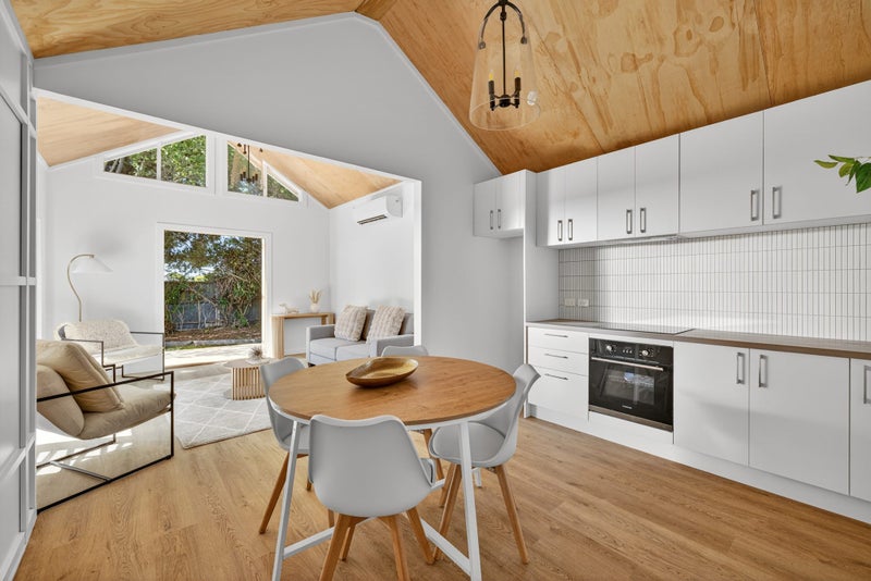 Move in before Xmas64351722407043114