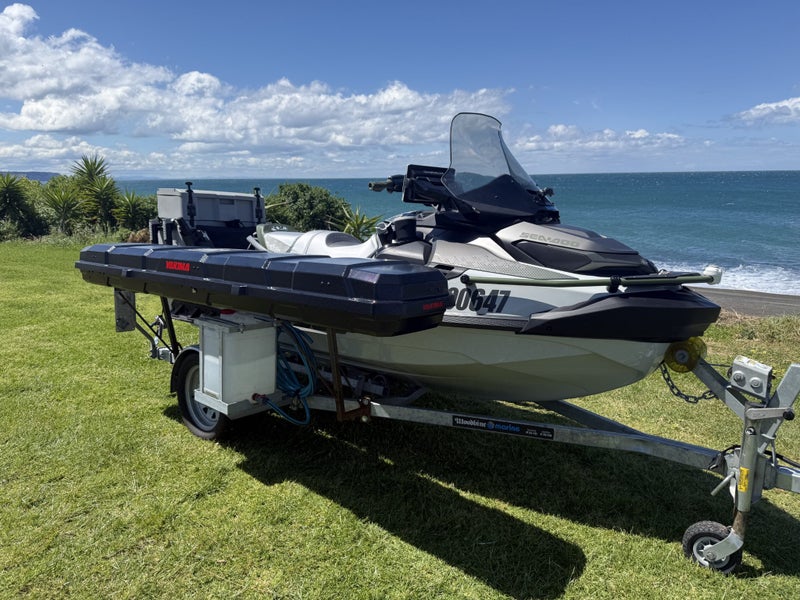 2025 Sea Doo Fishpro Apex64274287982849110