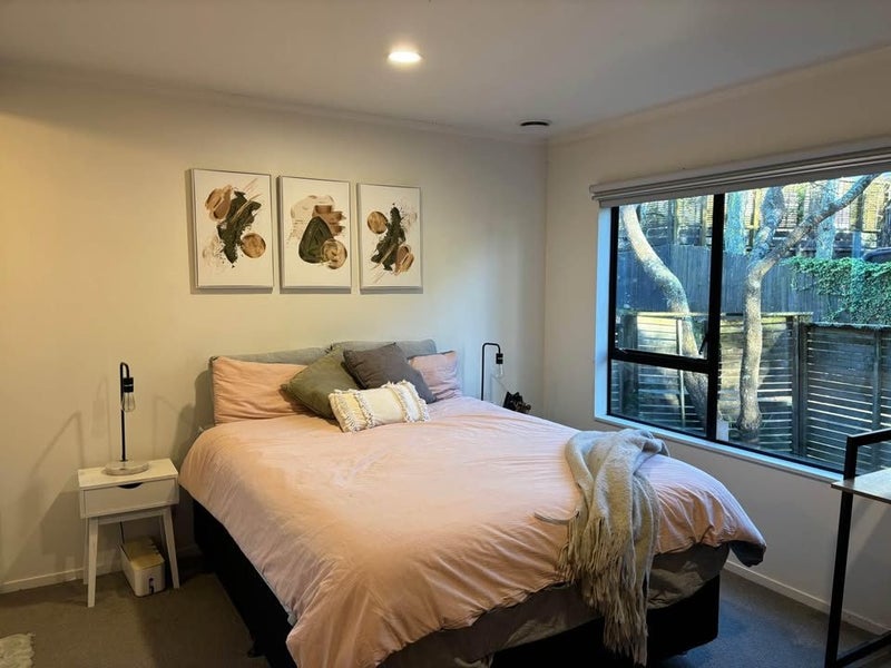 Remuera, 3 bedrooms64274638560003110