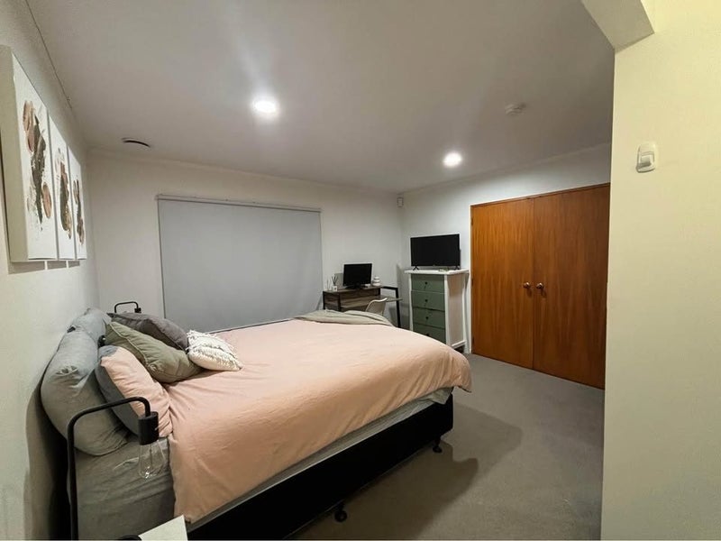 Remuera, 3 bedrooms64274638560003111