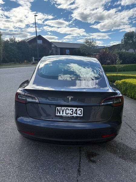 2021 Tesla Model 3 Standard Range Plus64274639865473111