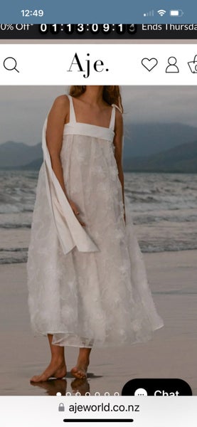 Aje Perfect condition size 1064437280697730113