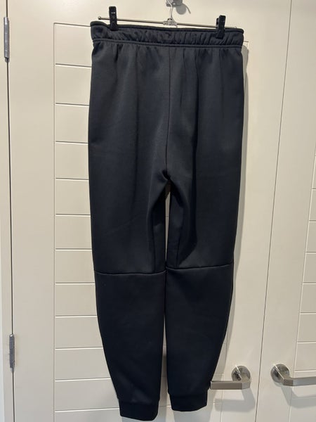 Nike Dri-fit tapered pants - Small - New condition Carousel 2
