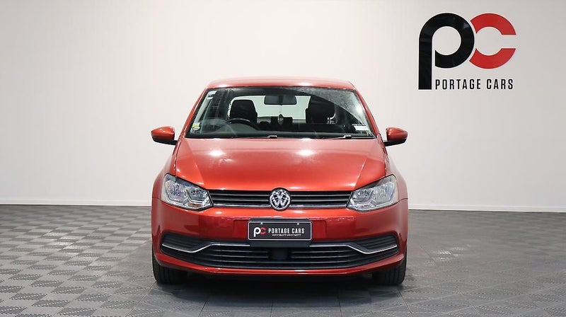 2015 Volkswagen Polo TSI Comfortline Apple Car...64275678260867111