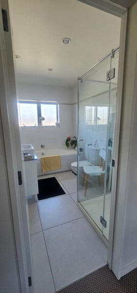 Stonefields, 4 bedrooms64275522972547113