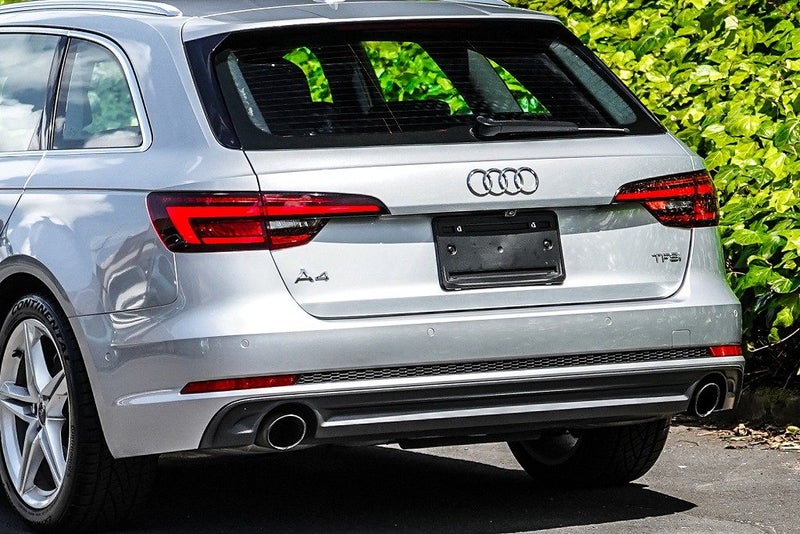 2018 Audi A4 2.0TFSi S Line Avant Leather / Cru...64276375389697112