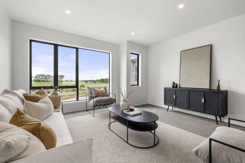 Modern Living with Room for Everyone64627864971906114