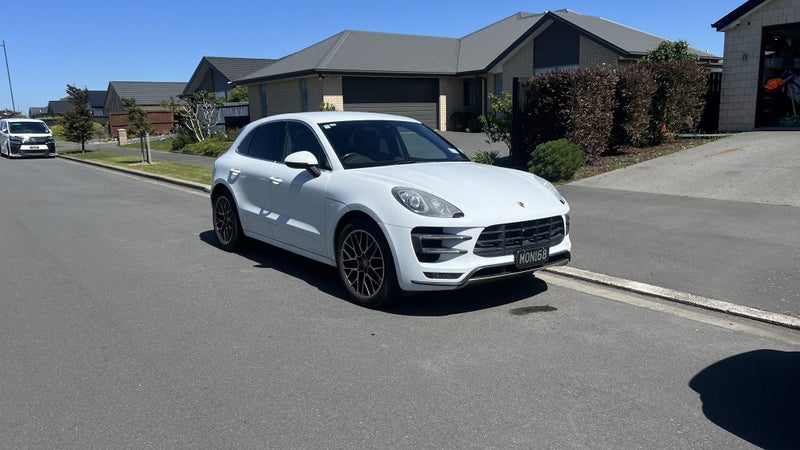 2015 Porsche Macan64287886627585112