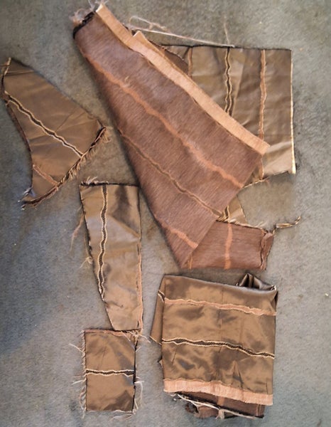 2 PIECES OF UPHOLSTERY REVERSIBLE FABRIC Carousel 1