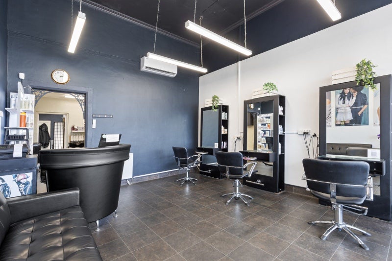 Entry level investment with cashflow64287866463363114