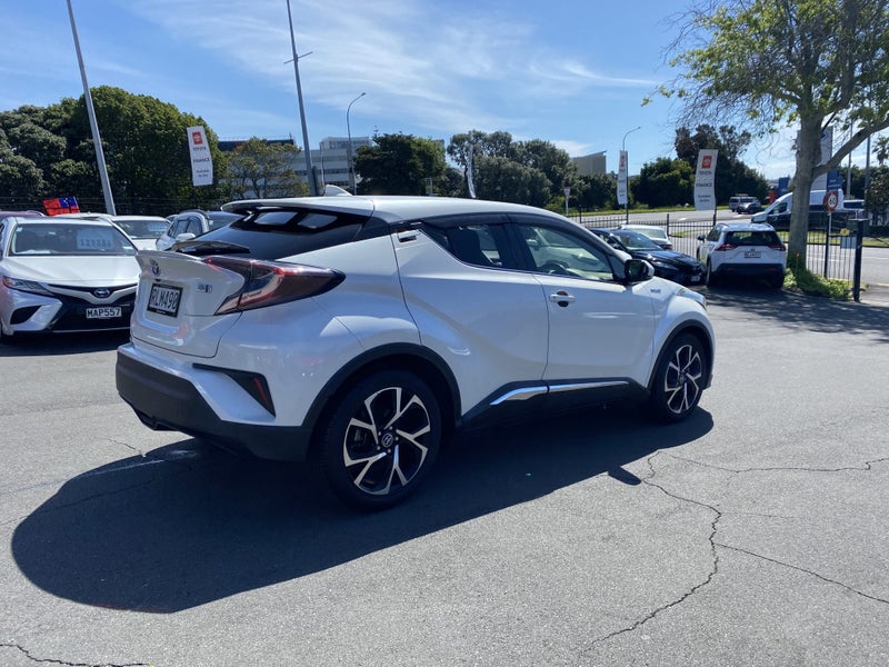 2018 Toyota C-HR 1.8P Hybrid G LED Edition64812557853315111