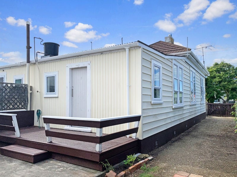 Elgin, 1 bedroom64287887514881110