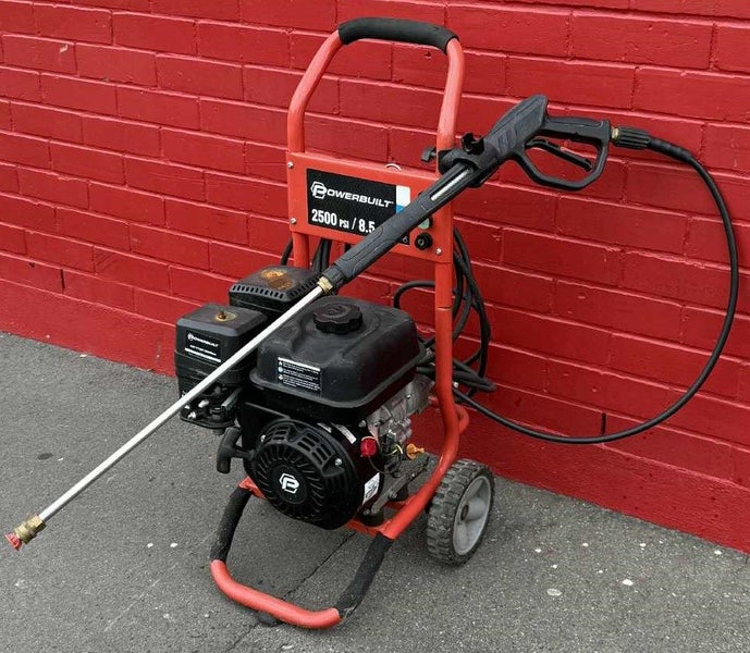 Powerbuilt 2500psi 8.5L/M Cold Water Petrol Waterblaster Carousel 1