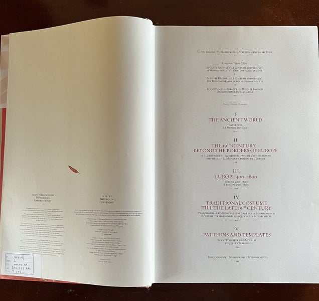 The Complete Costume History From Ancient Times Till The Late 19th Century64360586781827113