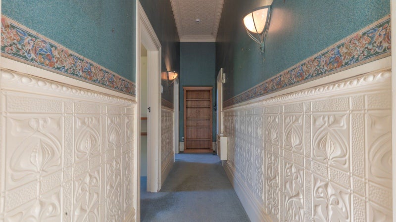 Villa with Character, Space & Potential64287912136067112