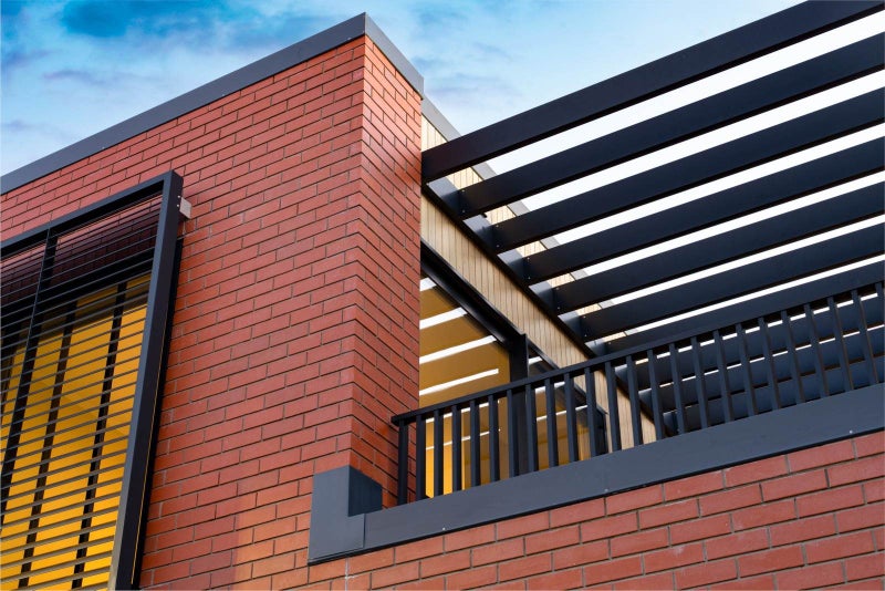 Convenient Corner Site Location, Exceptional Value64295994554113112