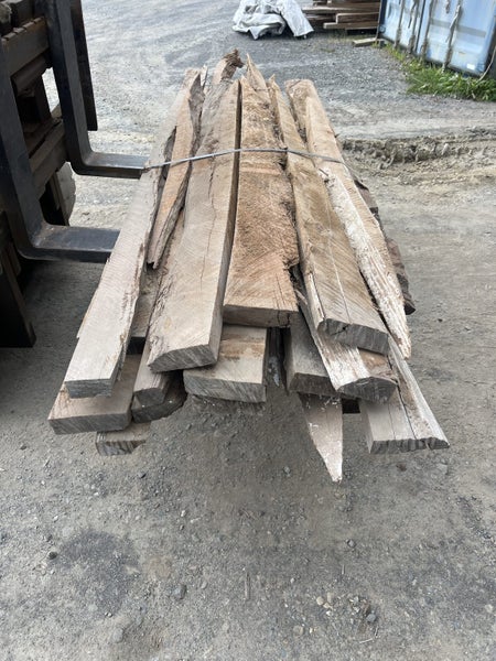 Mixed Offcuts & Bark-Edge Boards – Ancient Swamp Kauri Timber Lot (Kiln-Dried)64288069992066112