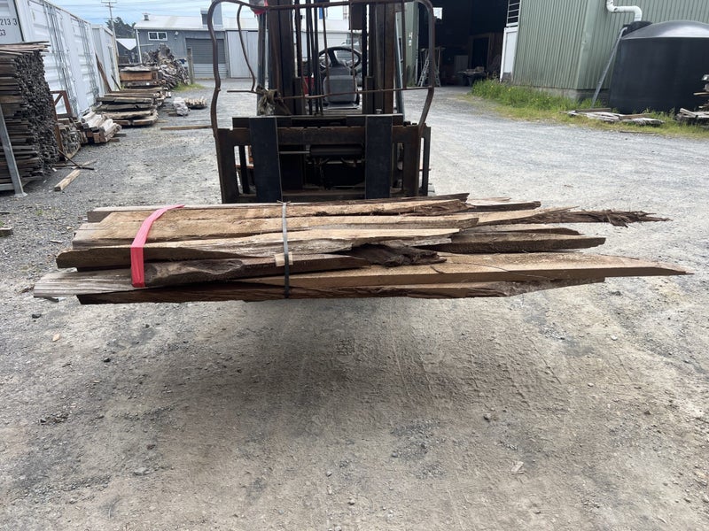 Mixed Offcuts & Bark-Edge Boards – Ancient Swamp Kauri Timber Lot (Kiln-Dried)64288069992066110