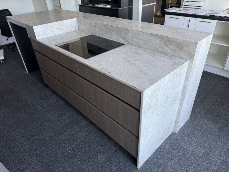 $1 Reserve Taj Mahal Bench top on sale!! Carousel 2