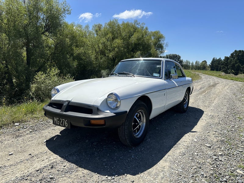 1976 MG MGB MGB GT64287909970049112
