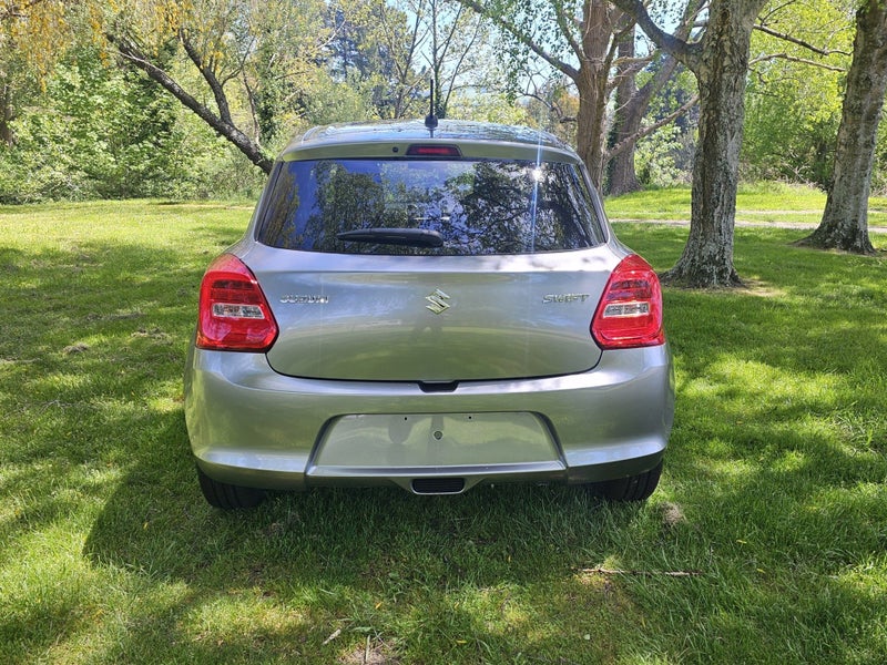 2025 Suzuki Swift GL 1.2P/CVT64287909863425113