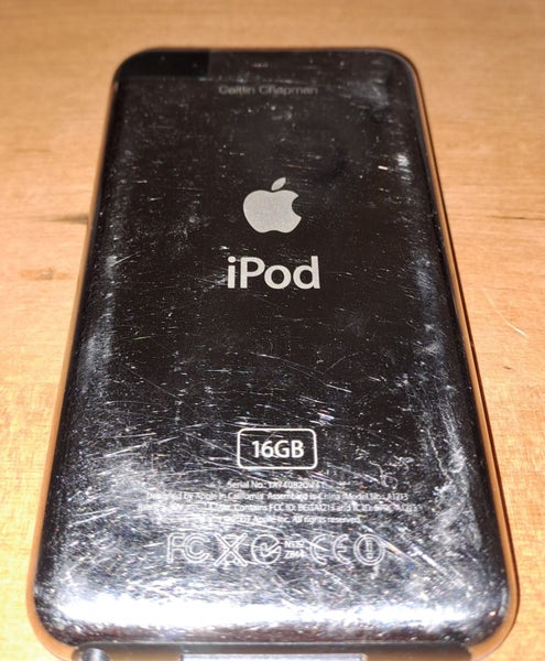 iPod A1213 16 GB AS IS Carousel 2