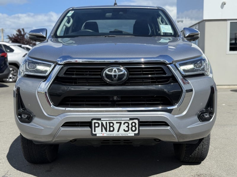 2022 Toyota Hilux SR5 2.8DT 6MT 4WD64287910022531114