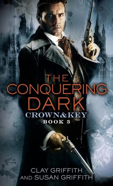The Conquering Dark: Crown & Key by Clay Griffith - Paperback Carousel 1
