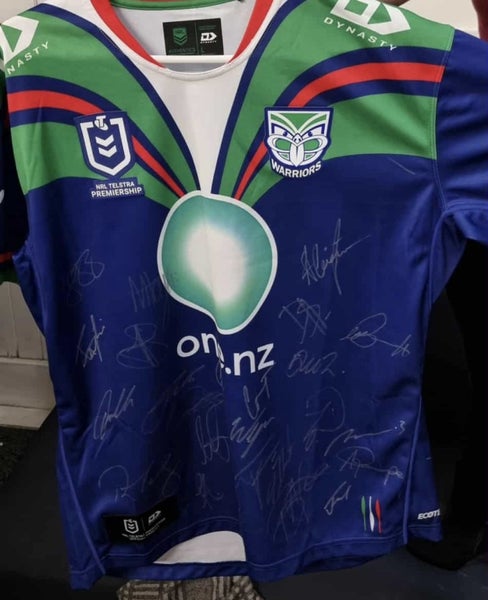 2024 SIGNED Warriors Jersey64288106559747112