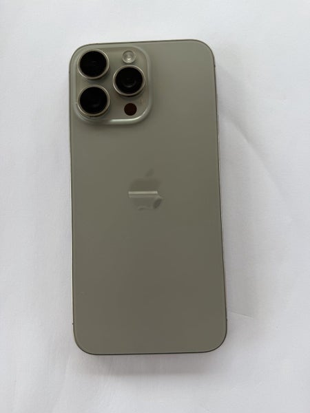 *$1 RES *iPhone 15 Pro Max 256gb64288123237635112