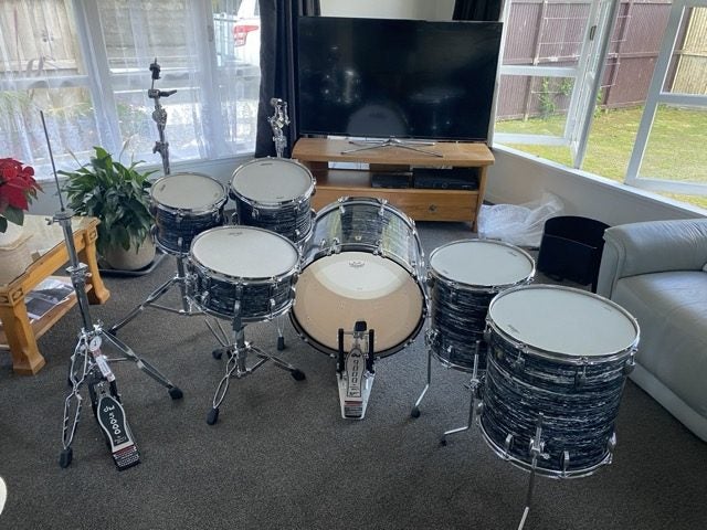 Ludwig Custom Maple Classic Shells with Hardcases64288123703937113