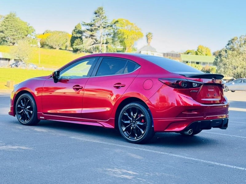 2015 Mazda Axela HYBRID !! S PACKAGE WITH HIGHE...64287910648065112