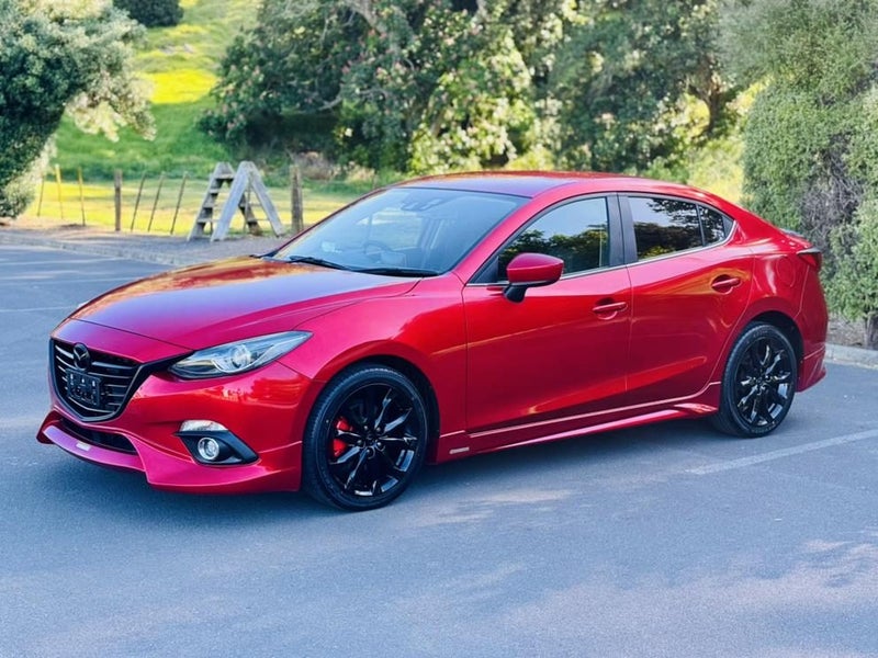 2015 Mazda Axela HYBRID !! S PACKAGE WITH HIGHE...64287910648065113