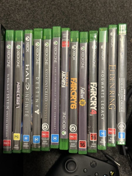 Xbox Series X 1TB with Extra Games Carousel 2