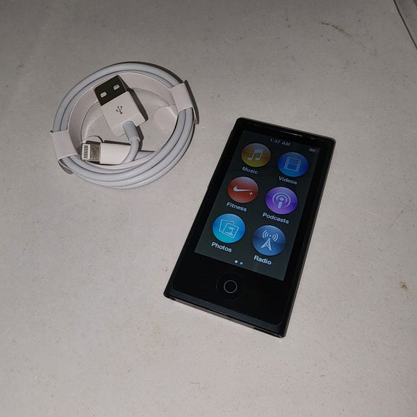 Apple iPod Nano 16GB 7th Gen Carousel 1