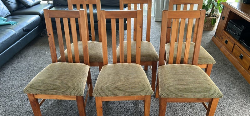 Recycled rimu dining suite64288159391107114