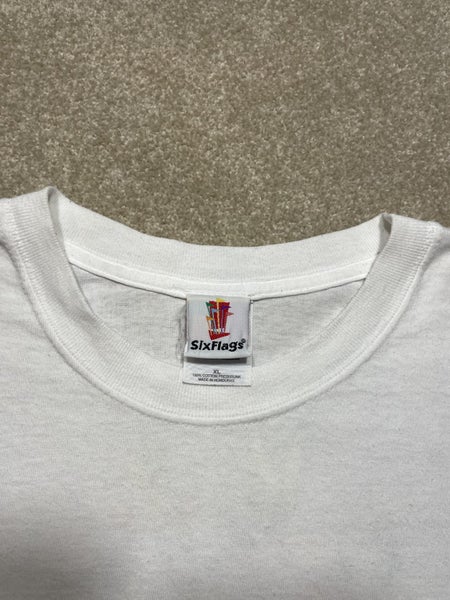 Vintage Looney Tunes Six Flags Chrysler Tee size XL Carousel 5