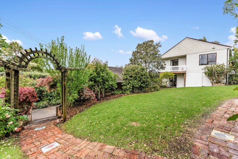 Glendowie 809m² Land - plus Home!64289730415363112