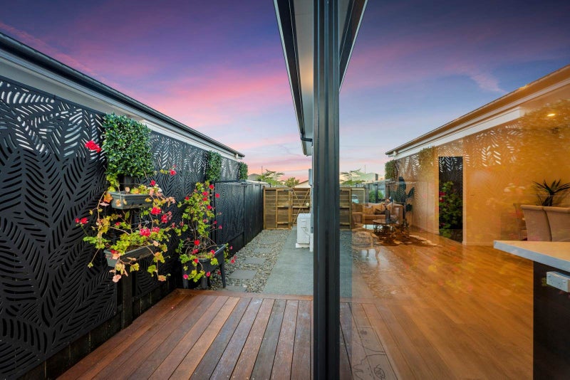 Sophisticated Comfort - Your Next Home Awaits!64289730452225111